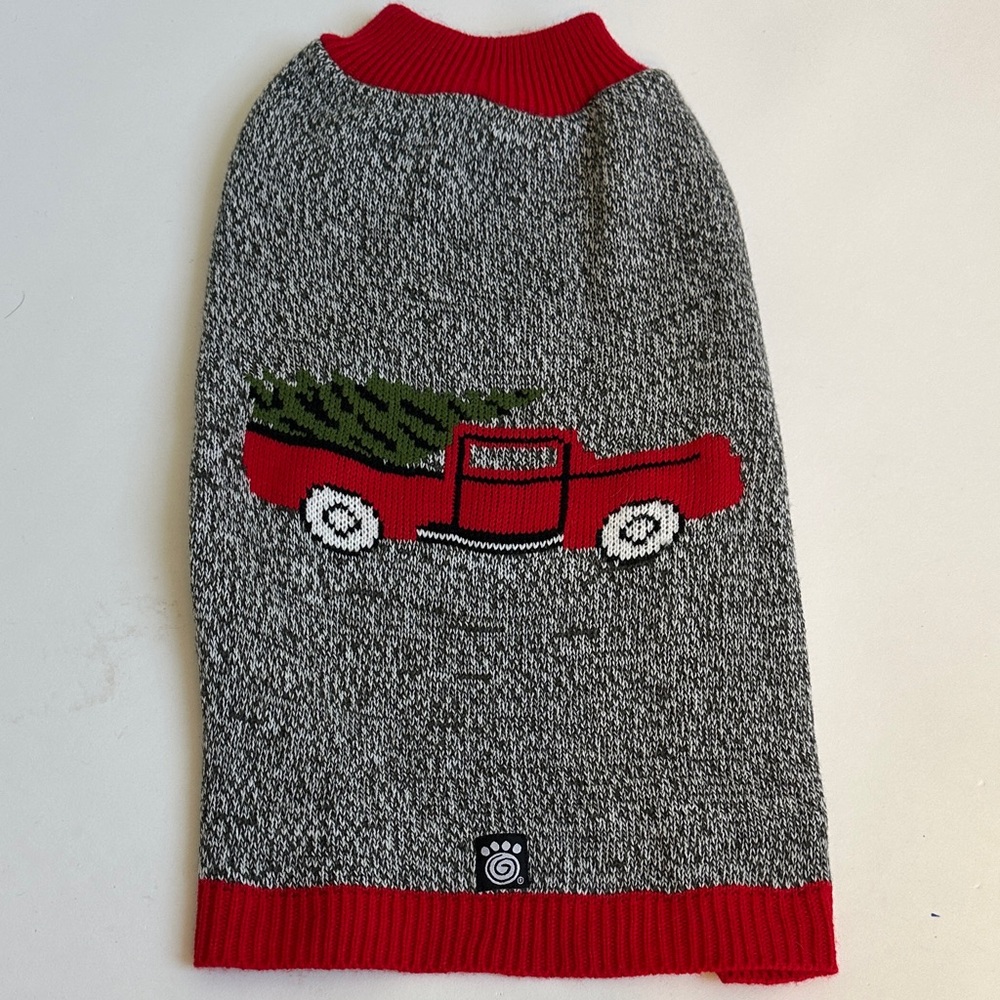 Pet rage Gray and Red Sweater L